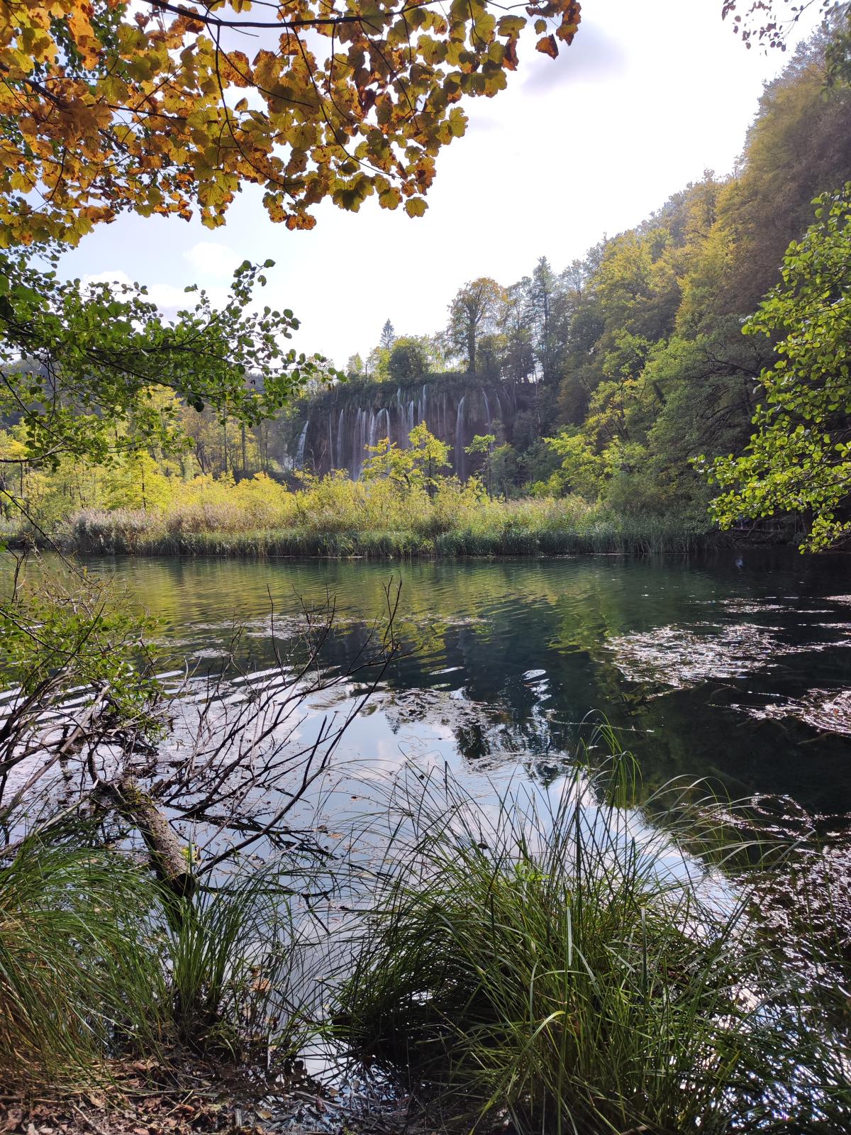 Waterfalls Everywhere! – Over 90 breathtaking waterfalls to enjoy along the way.
